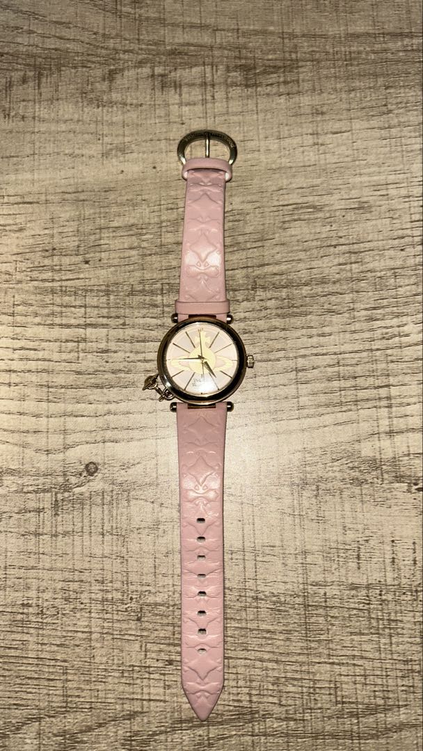 Vivienne Westwood Analog Mechanical (Manual) Women
