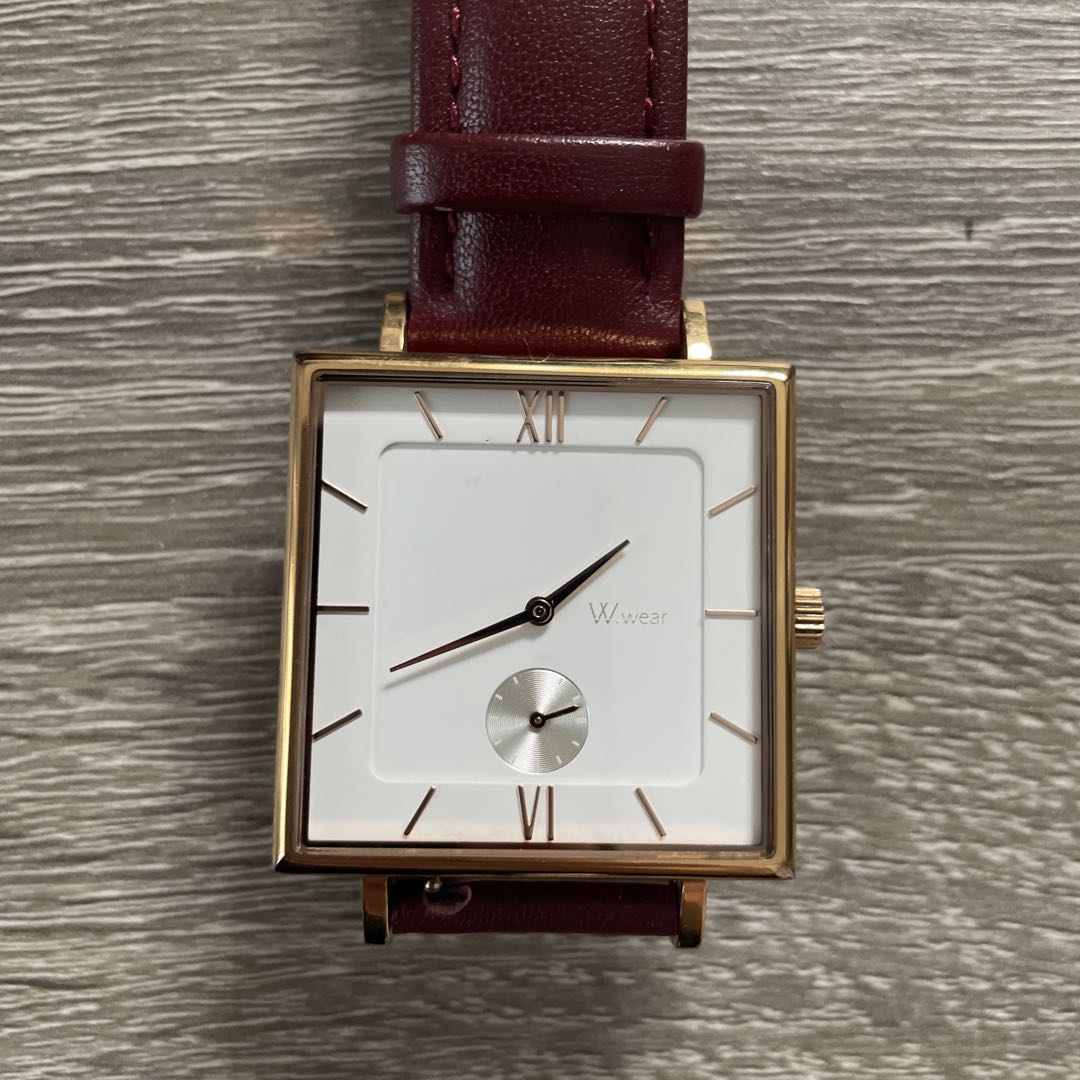 Analog Quartz Women