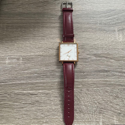 Analog Quartz Women