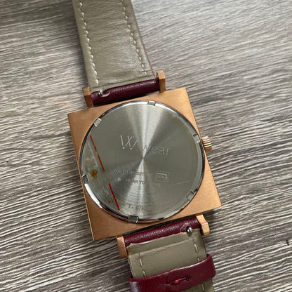 Analog Quartz Women