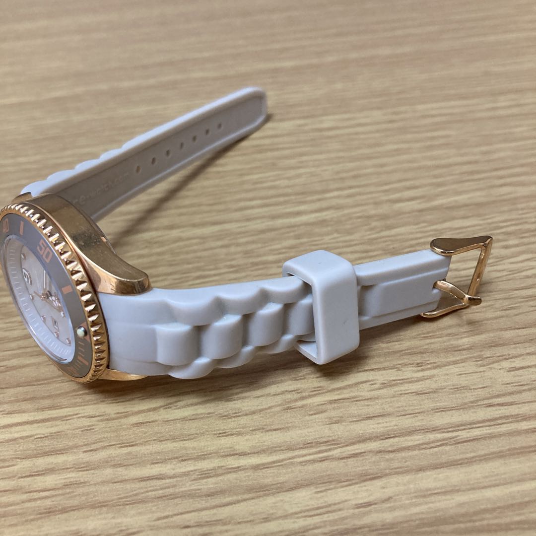 Ice watch Analog Quartz Women