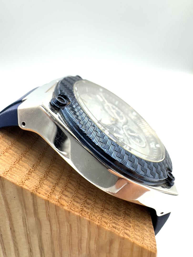 Guess Analog Quartz Men Chronograph Watch