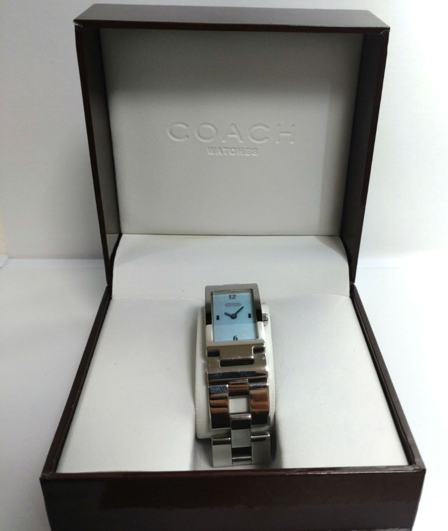 Coach W040 Analog Quartz Women