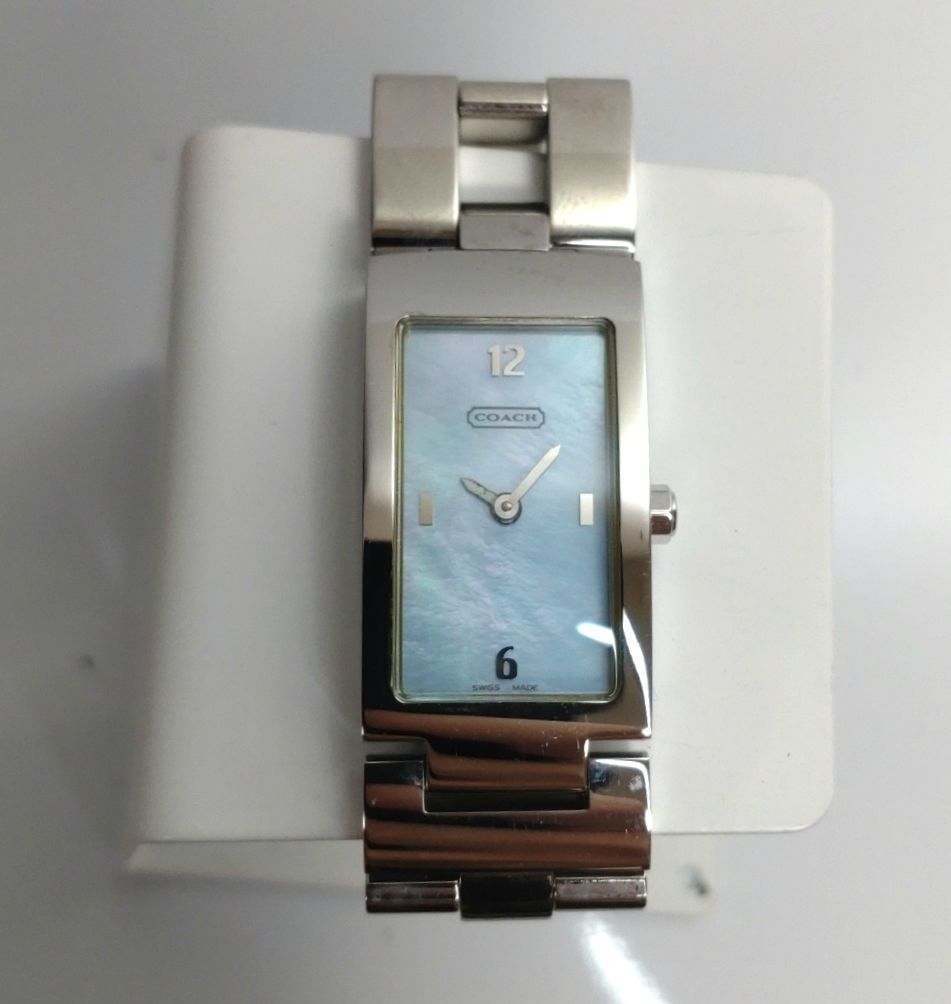 Coach W040 Analog Quartz Women