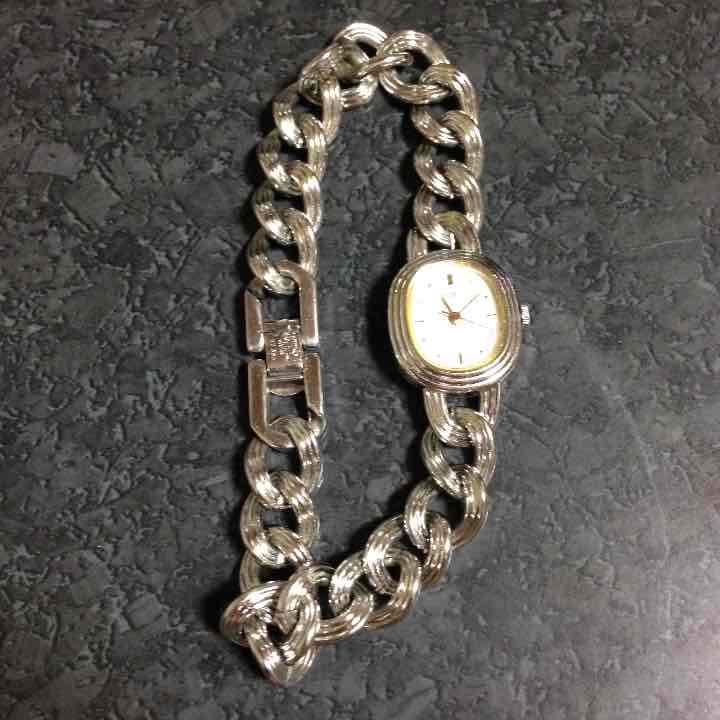 Seiko Analog Quartz Women
