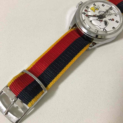 Snoopy PEANUTS SNOOPY Analog Mechanical (Manual) Women スヌーピー 希少 レトロ Watch （Manual Winding）