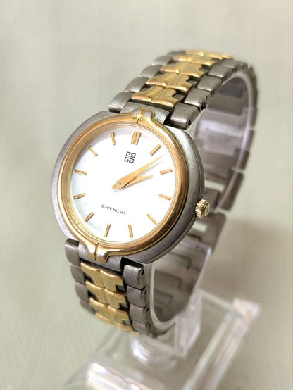 Givenchy Analog Quartz Men ジバンシー 137 時計 稼働中