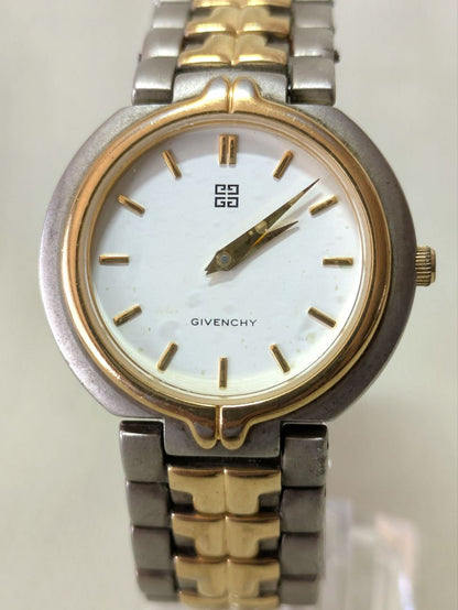 Givenchy Analog Quartz Men ジバンシー 137 時計 稼働中