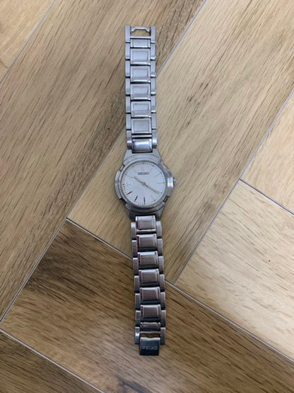 Seiko Analog Quartz Women