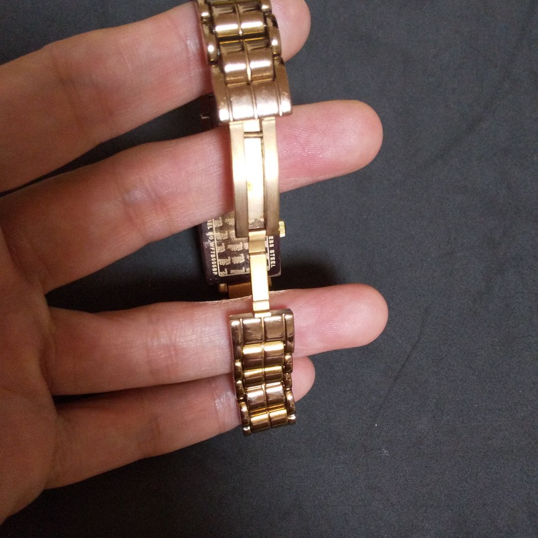 Folli Follie 180M Analog Quartz Women