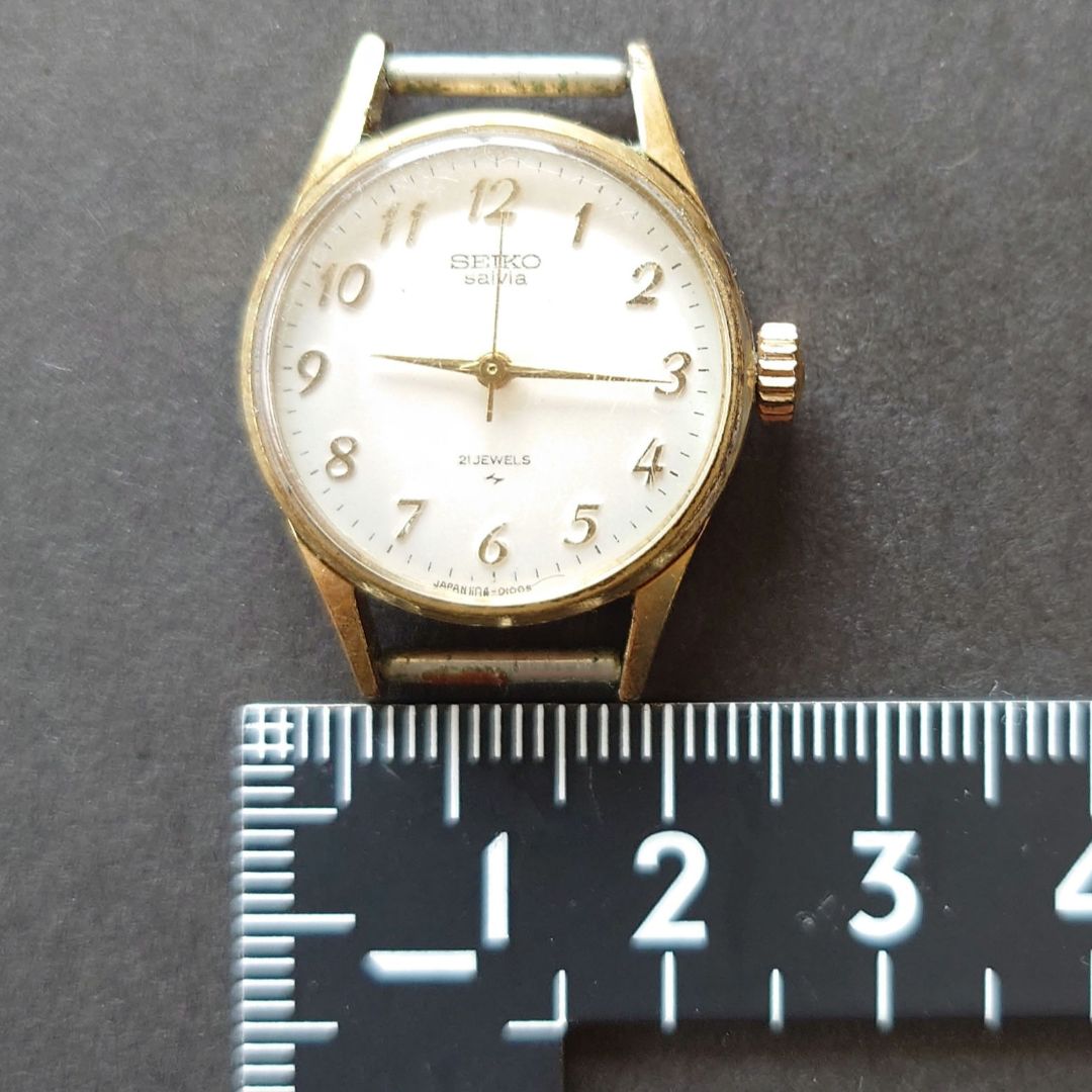 Seiko Salvia 1104-0030 Analog Mechanical (Manual) Women