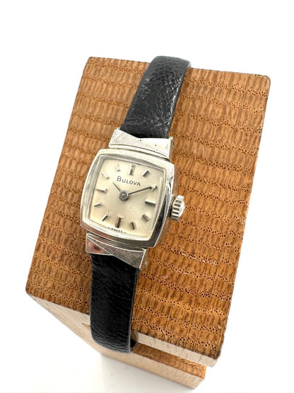 Bulova Analog Mechanical (Manual) Women Manual Winding Watch For Parts