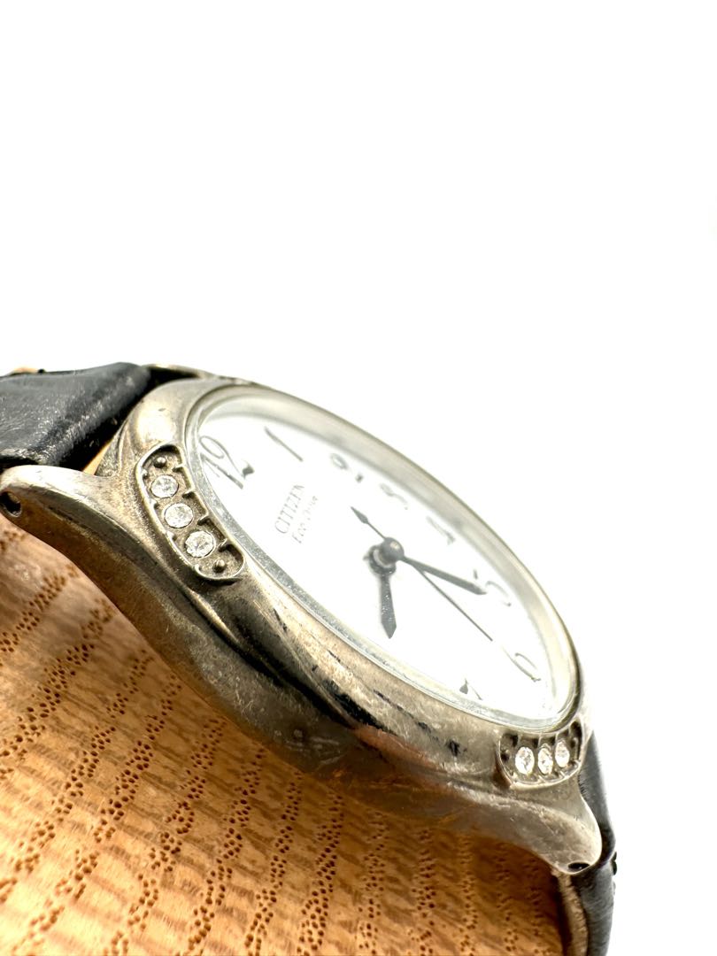 Citizen Eco-drive E031-S022495 Analog Quartz Women Solar