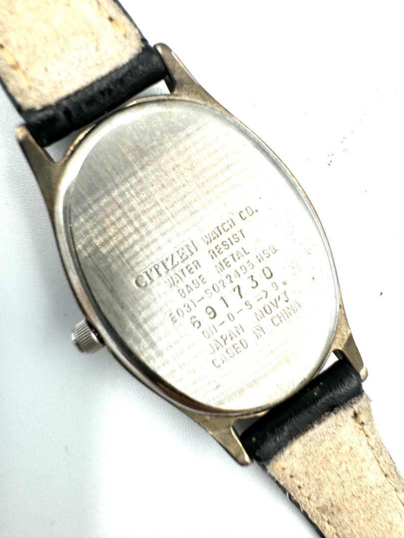 Citizen Eco-drive E031-S022495 Analog Quartz Women Solar