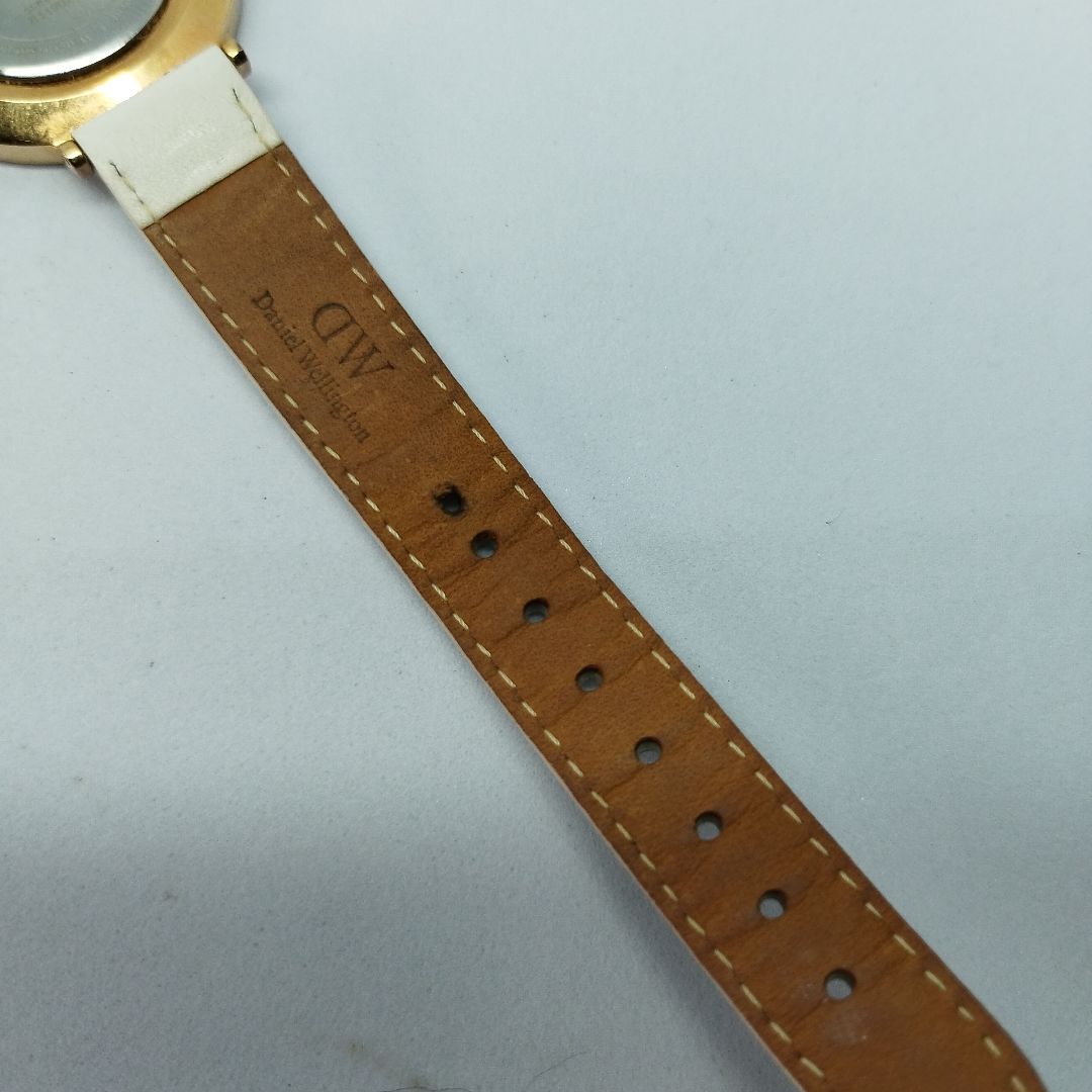 Daniel Wellington Analog Quartz Women