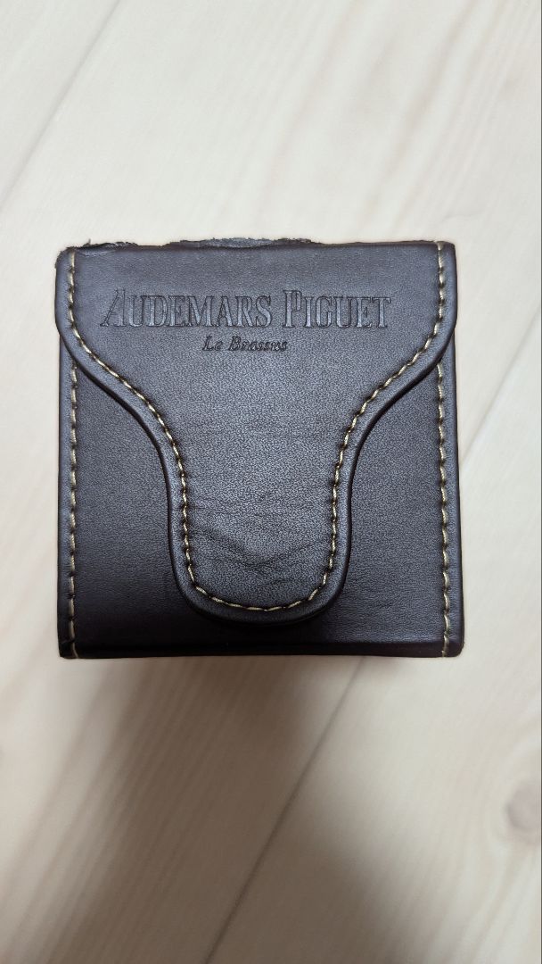 Audemars Piguet Analog Quartz Men