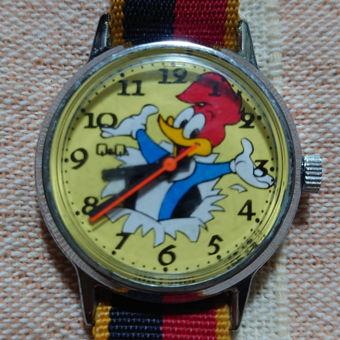 Citizen Q&Q Woodpecker Analog Quartz Men