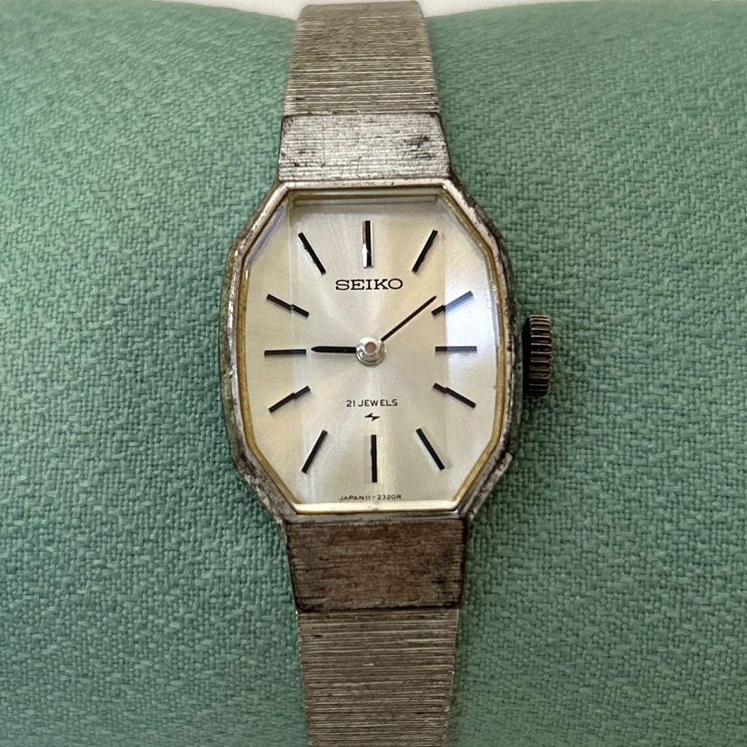 Seiko 11-3770 Analog Mechanical (Manual) Women
