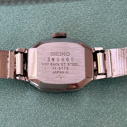 Seiko 11-3770 Analog Mechanical (Manual) Women