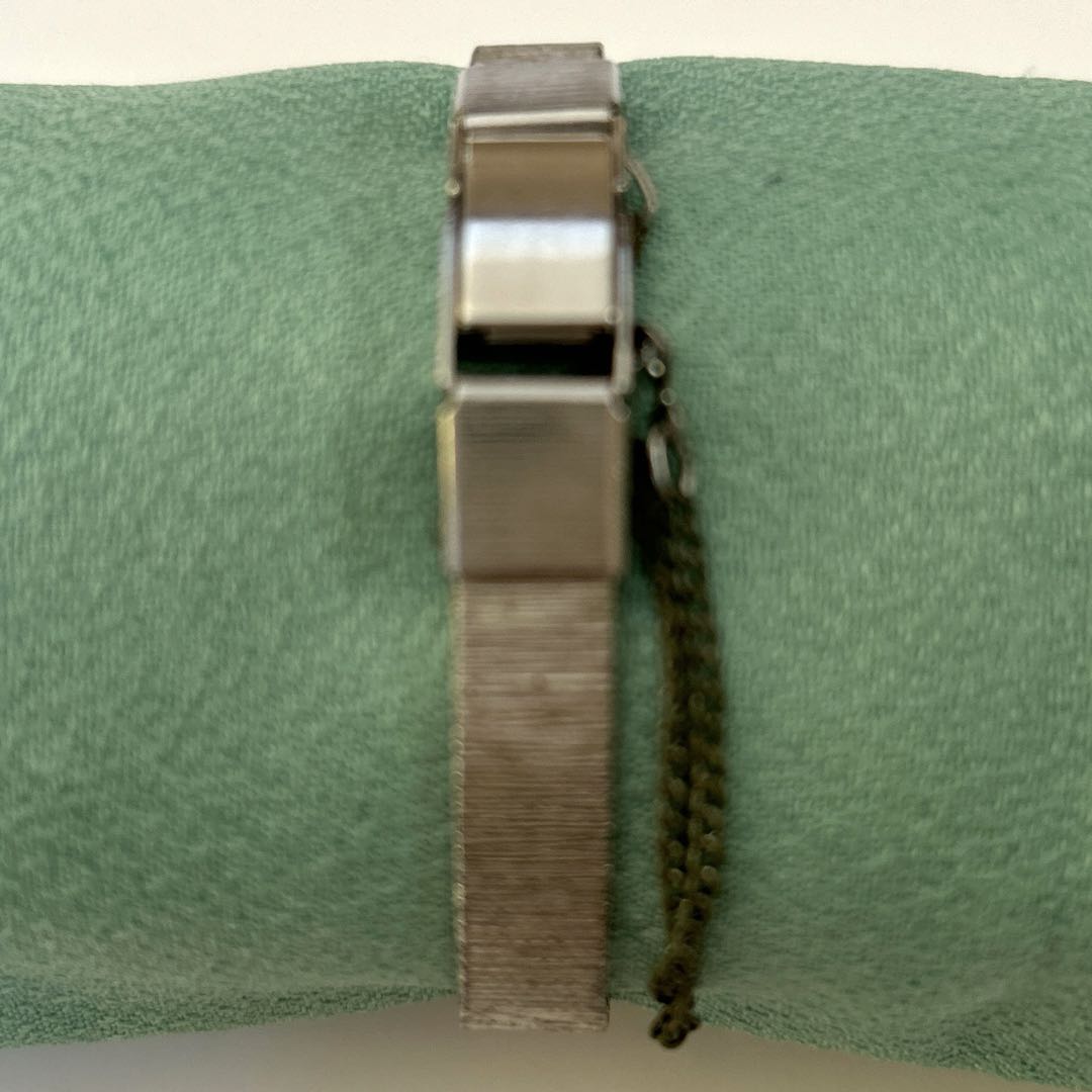 Seiko 11-3770 Analog Mechanical (Manual) Women