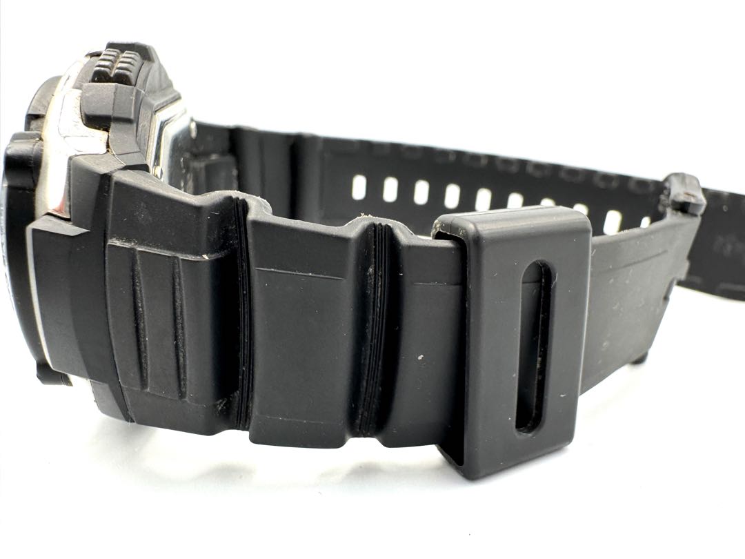 Casio Wave Ceptor WV-200A Digital Quartz Men Wva-200A Wristwatch 200M Water Resistant