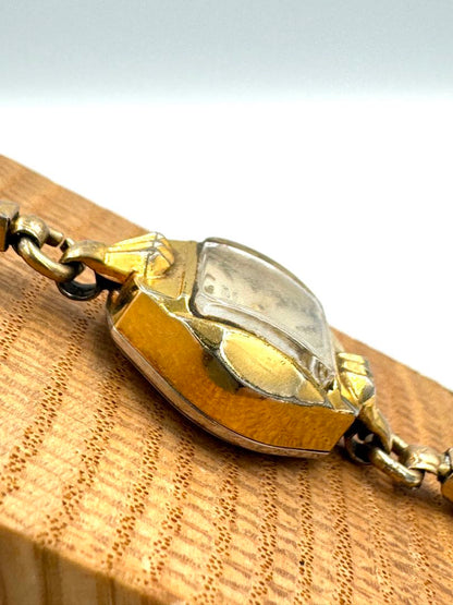 Gruen Analog Mechanical (Manual) Women Precision 10Krgf Manual Winding Watch For Parts