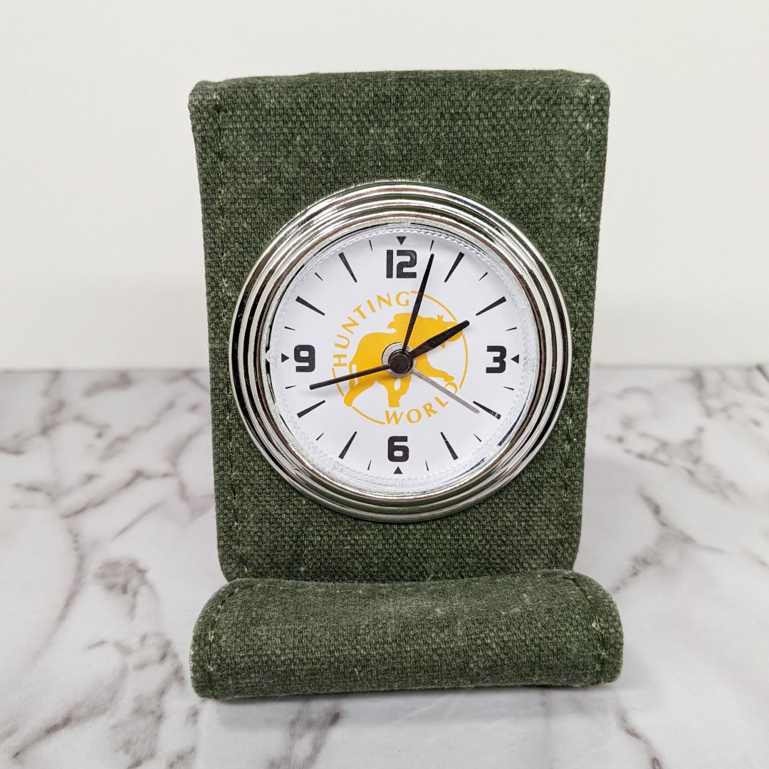 Hunting World Analog Quartz Men