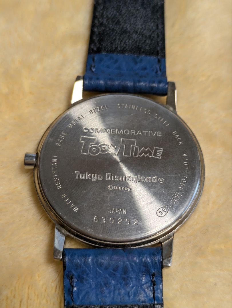 Tokyo Disney Resort Analog Quartz Women