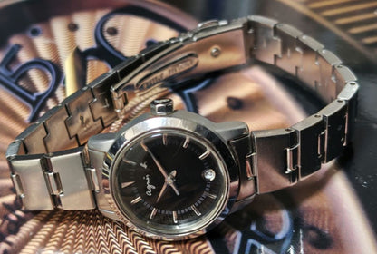 Agnes B. Analog Quartz Women