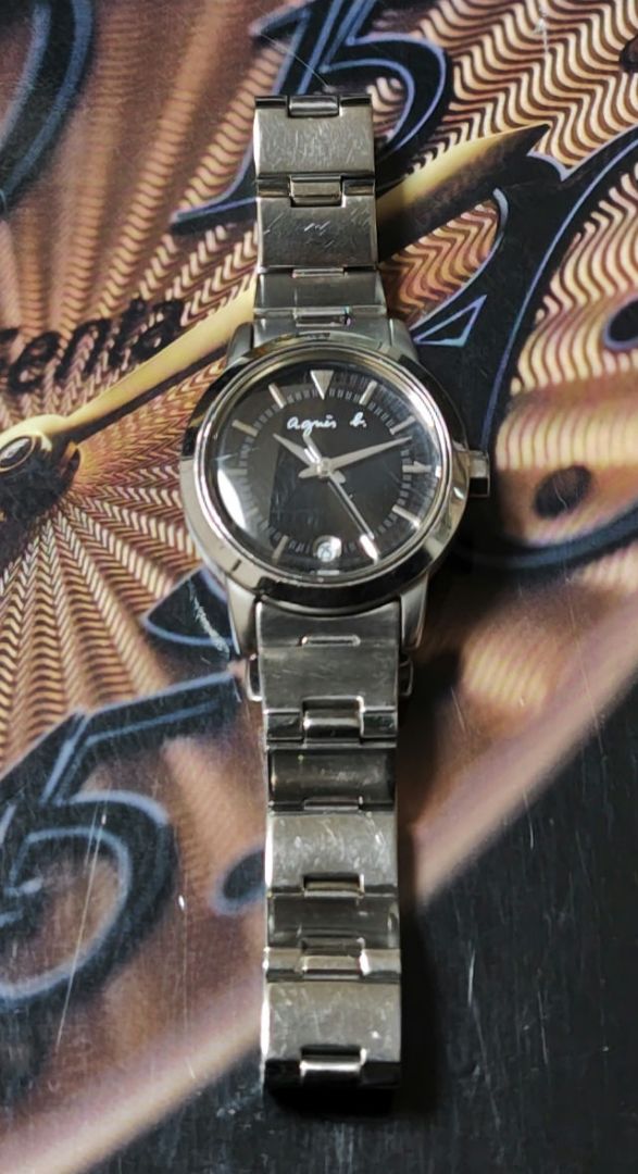 Agnes B. Analog Quartz Women