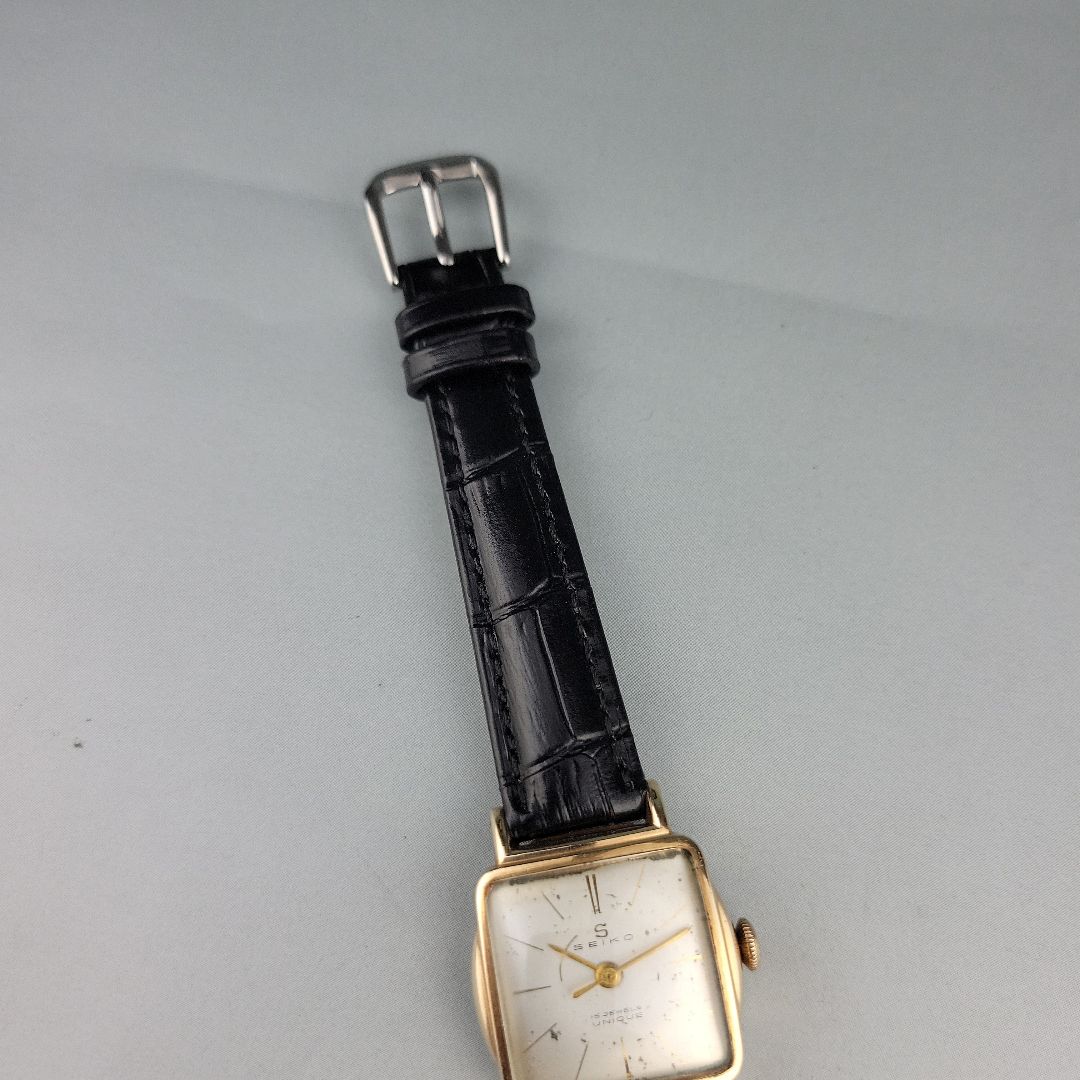 Seiko Analog Mechanical (Manual) Women
