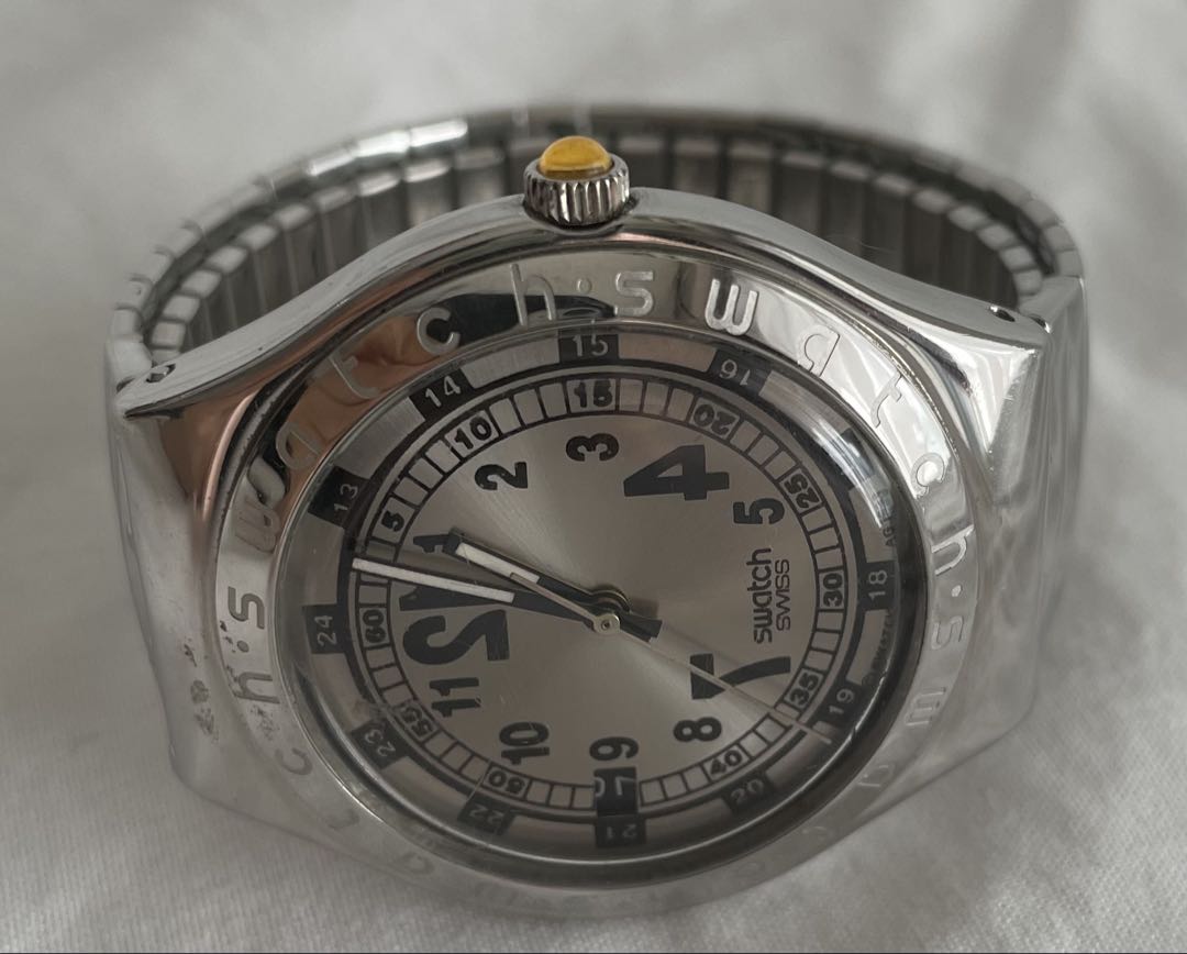 Swatch Analog Quartz Women