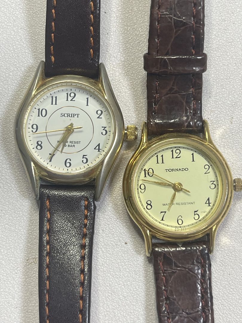 J-axis SCRIPT & TORNADO Analog Quartz Women