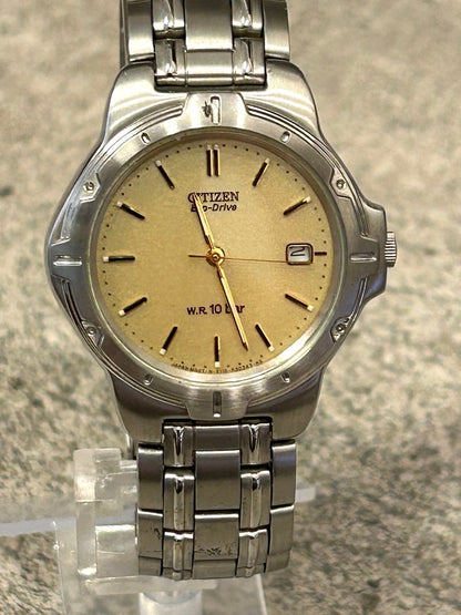 Citizen Eco-Drive E110-K15575 Analog Solar Men