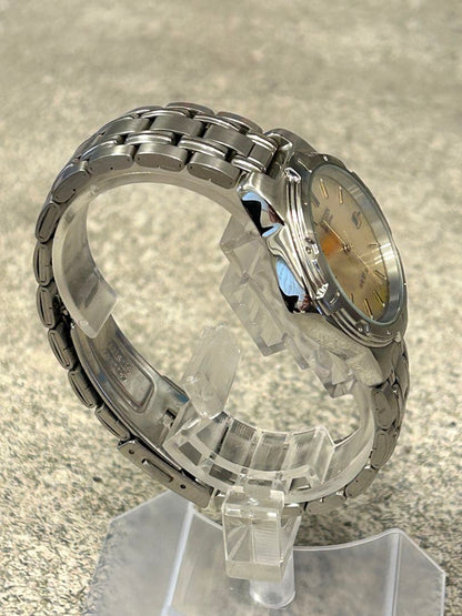 Citizen Eco-Drive E110-K15575 Analog Solar Men