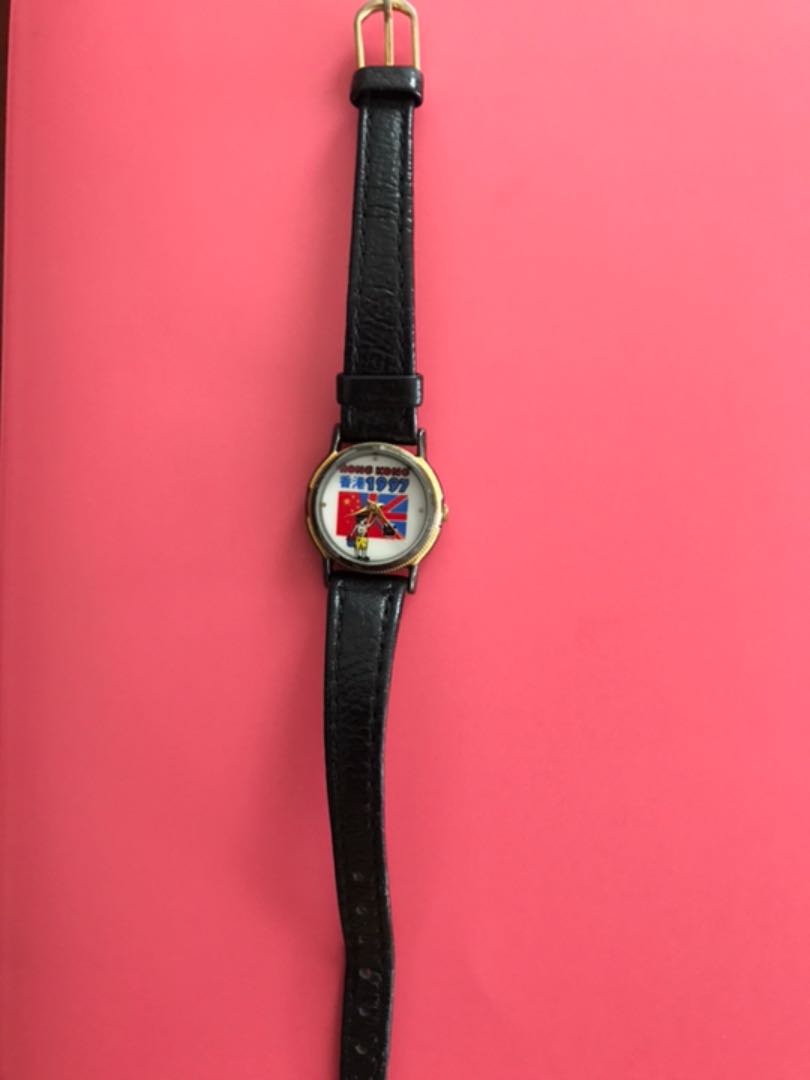 Hong Kong Analog Quartz Women