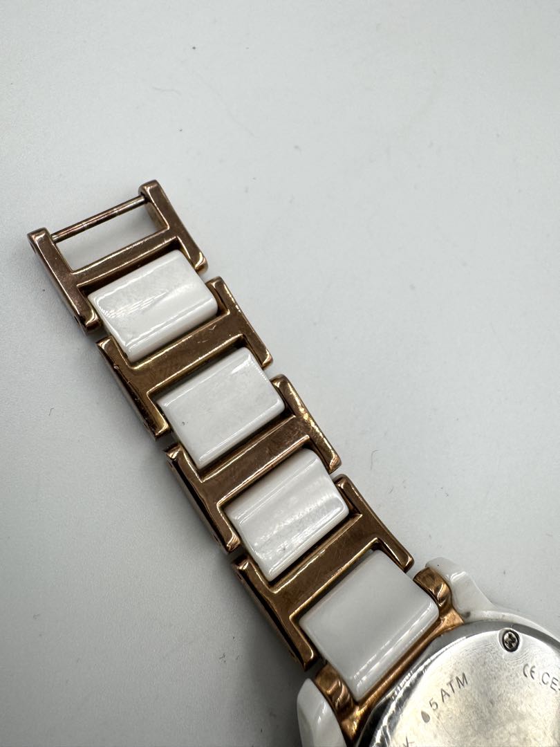 Fossil Analog Quartz Women Watch Rhinestone