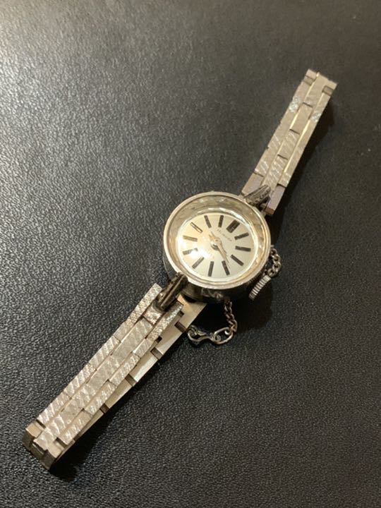 Citizen Analog Mechanical (Manual) Women
