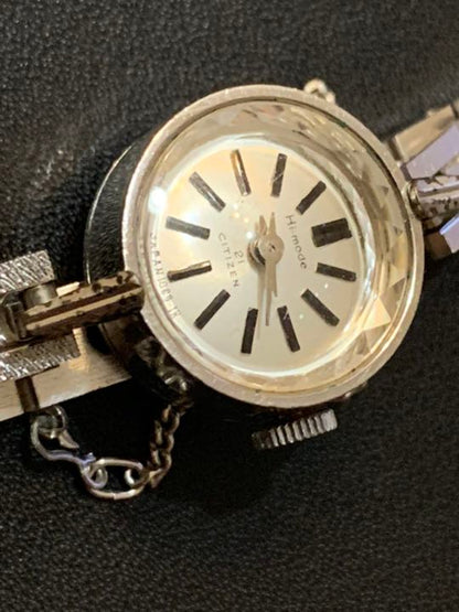 Citizen Analog Mechanical (Manual) Women