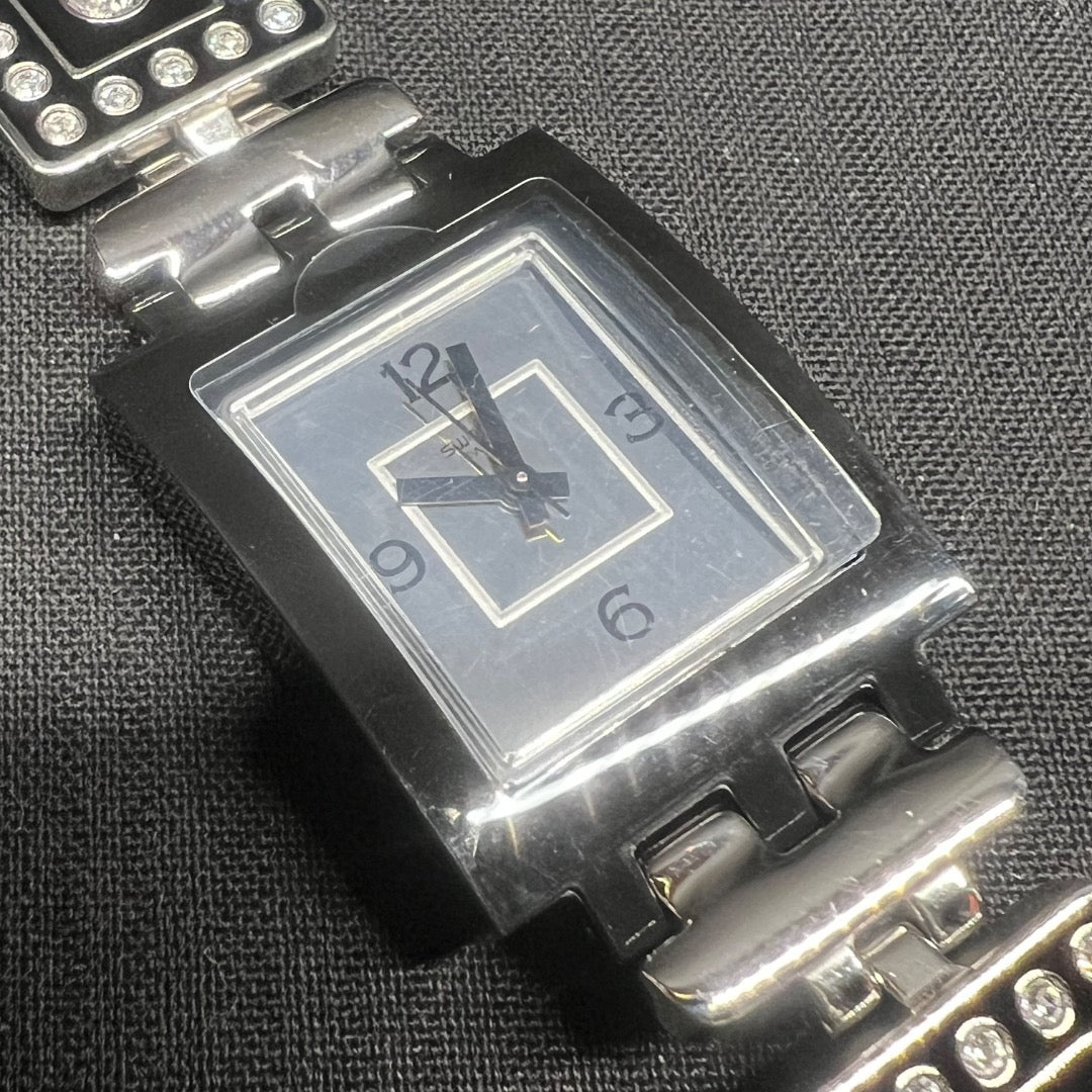 Swatch Analog Quartz Women