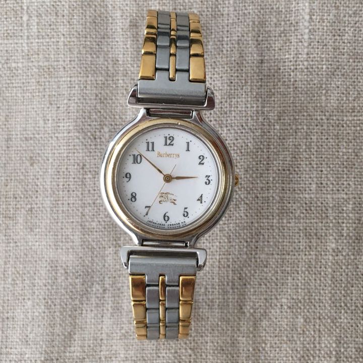 BURBERRY 2930-294386 Analog Quartz Women