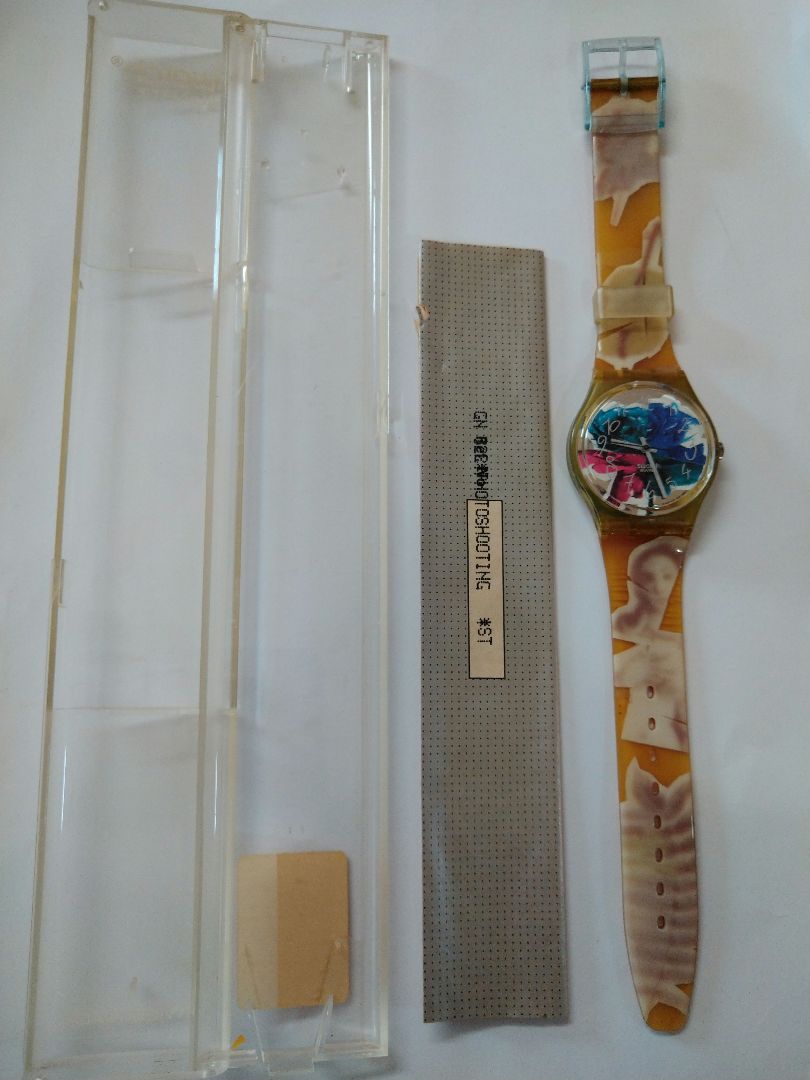 Swatch GN122 Analog Quartz Women