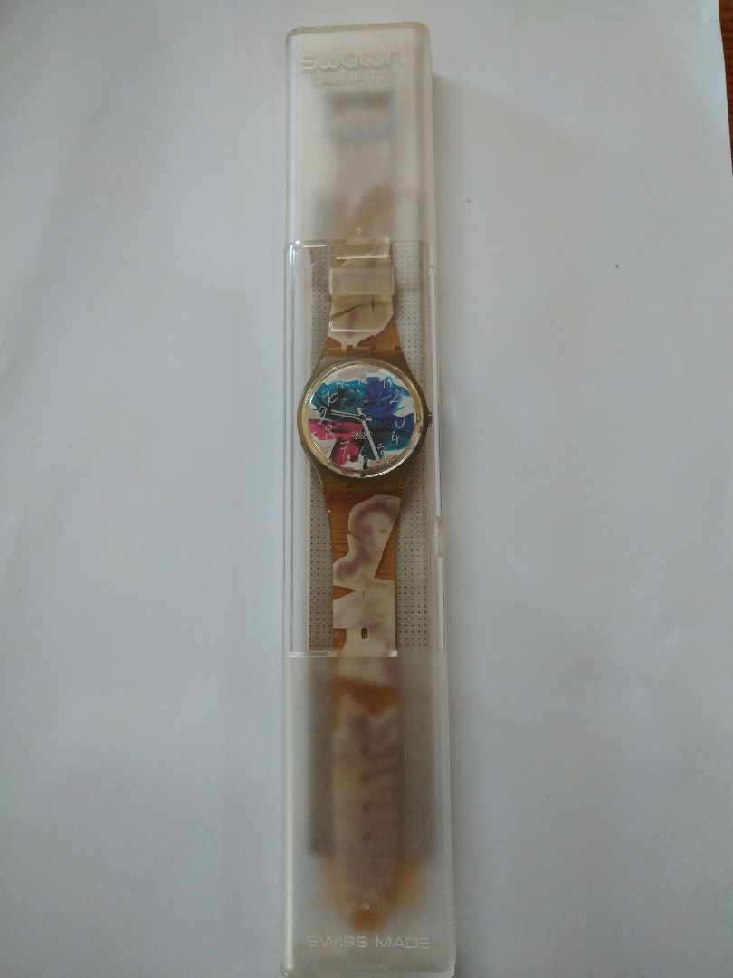 Swatch GN122 Analog Quartz Women