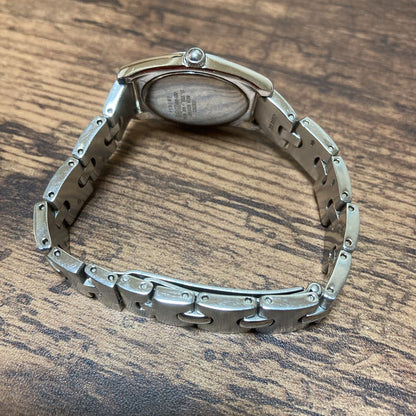 Seiko lk/lukia 4N21-0930 Analog Quartz Women
