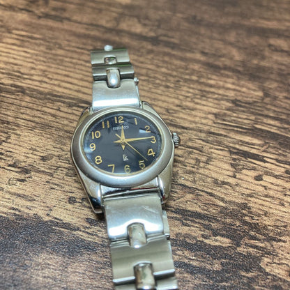 Seiko lk/lukia 4N21-0930 Analog Quartz Women