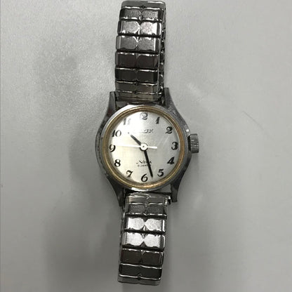 CITIZEN Novia Analog Quartz Women