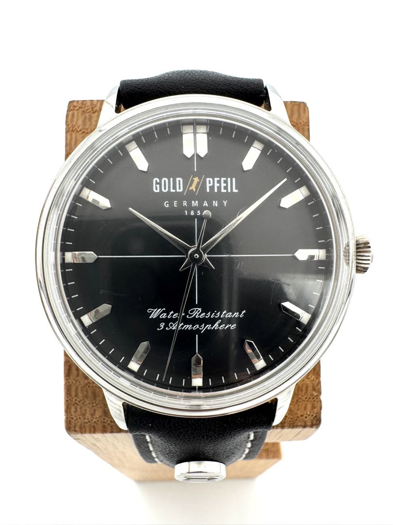 Gold Pfeil Analog Quartz Men Watch