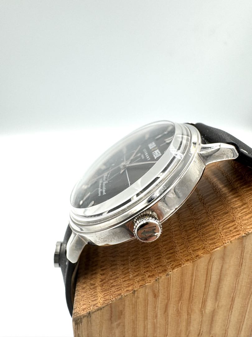 Gold Pfeil Analog Quartz Men Watch