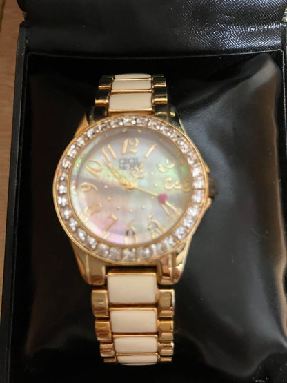 Cecil Mcbee Analog Quartz Women