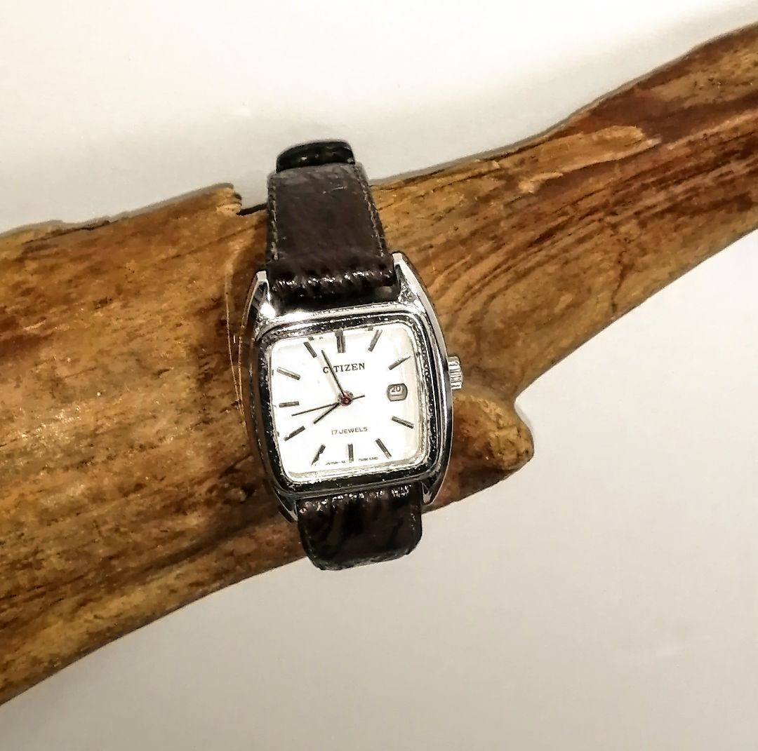 Citizen Analog Mechanical (Manual) Women